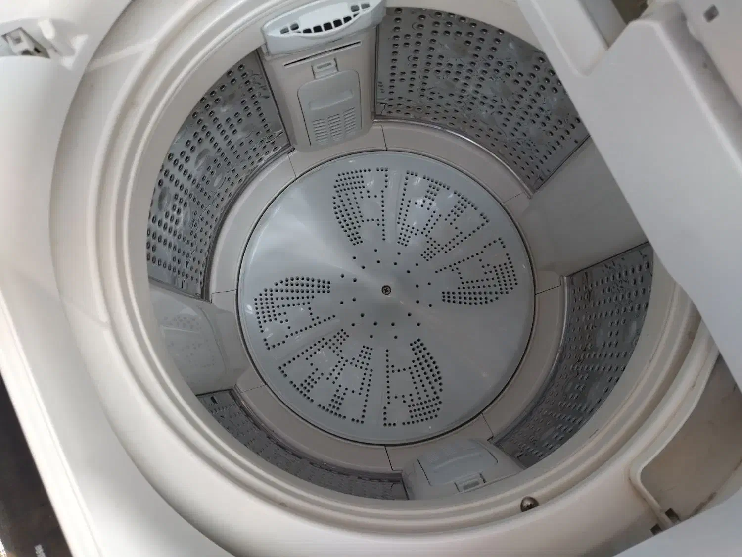 ماشین لباسشویی هیتاچی ژاپن|ماشین لباسشویی و خشک‌کن لباس|بندرعباس, |دیوار