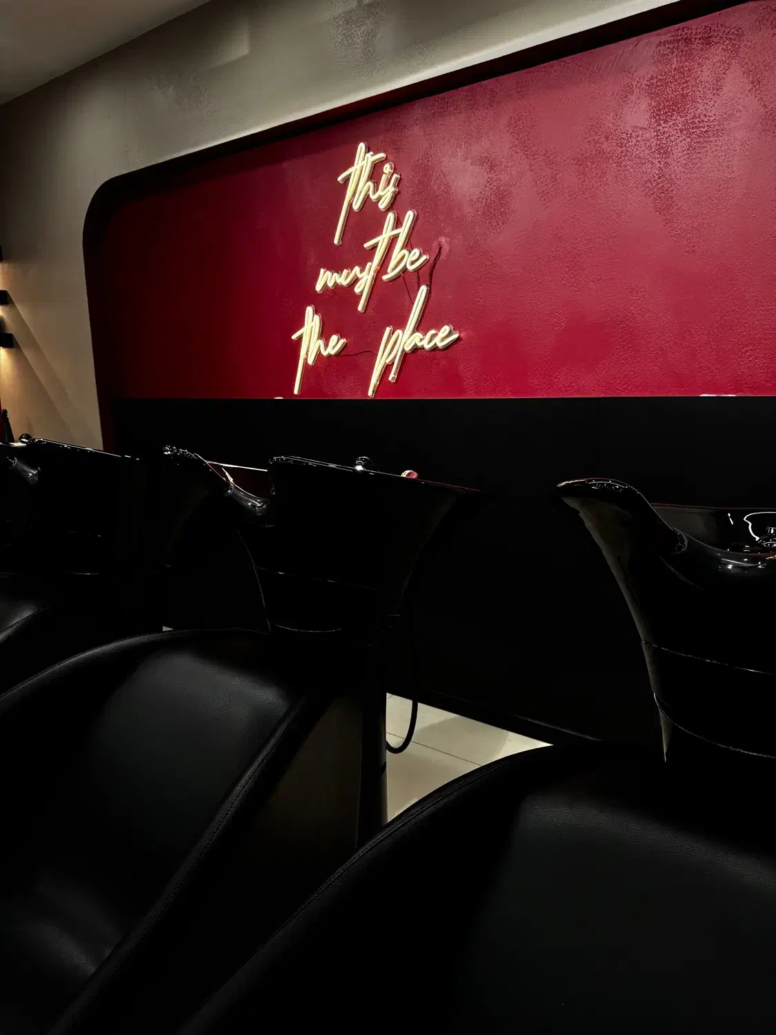 ادمین حرفه ای سالن زیبایی|استخدام درمانی، زیبایی، بهداشتی|تهران, الهیه|دیوار