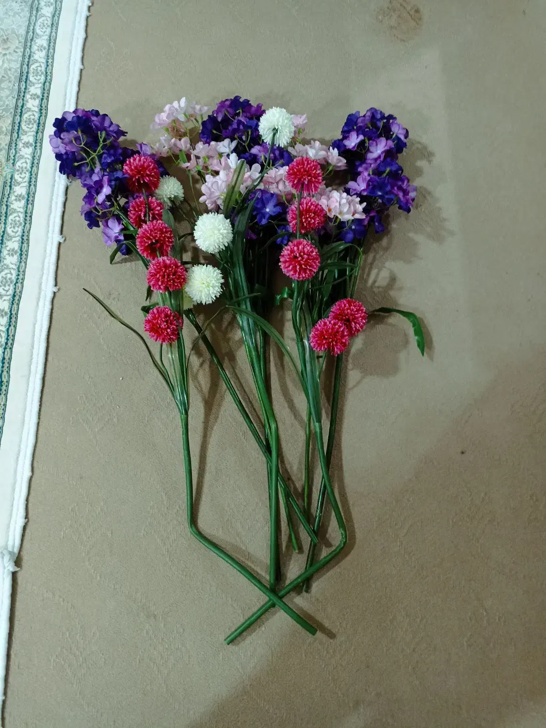 گل ها در چهار رنگ|گل مصنوعی|زنجان, |دیوار