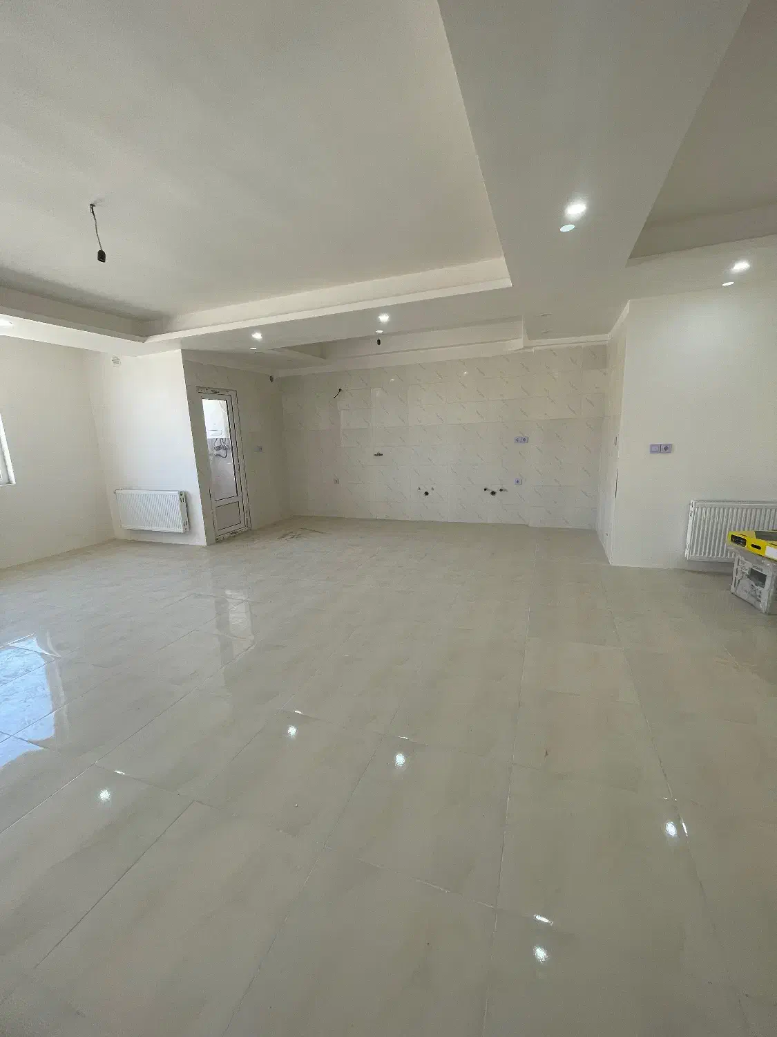 فروش واحد ۱۱۵ متری نوساز واقع در ازادگان|فروش آپارتمان|نظرآباد, شهرک آزادگان|دیوار