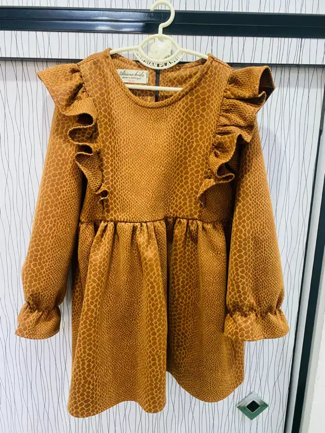 لباس|کفش و لباس بچه|محمدشهر, محمدشهر|دیوار