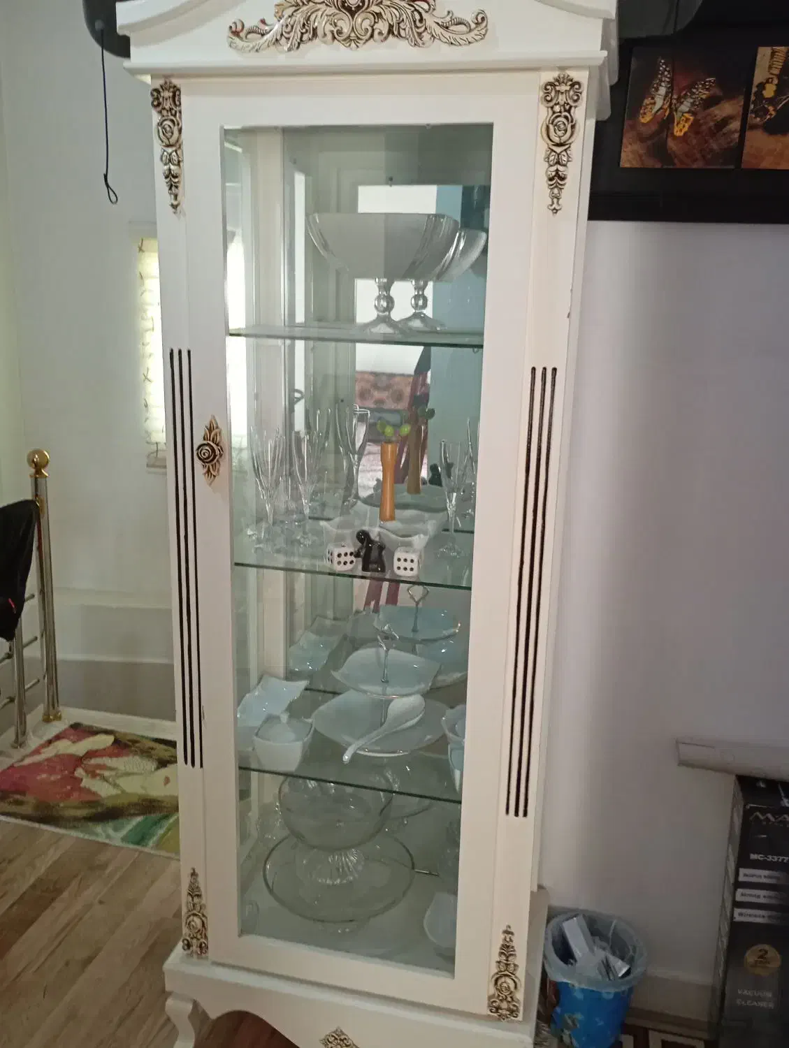 بوفه نونو|بوفه، ویترین، کنسول|گنبد کاووس, |دیوار