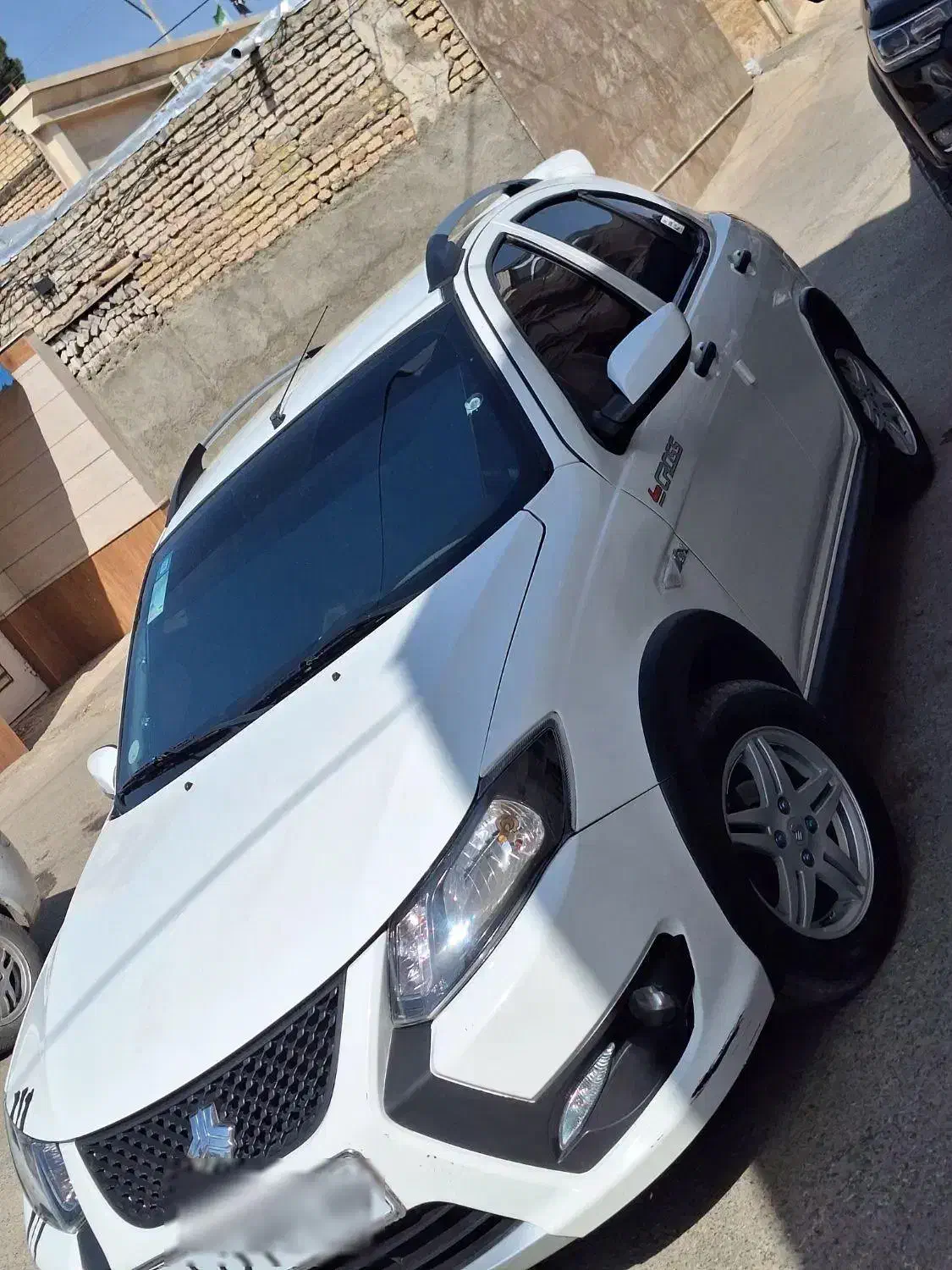 کوئیک|خودرو سواری و وانت|کنارک, |دیوار