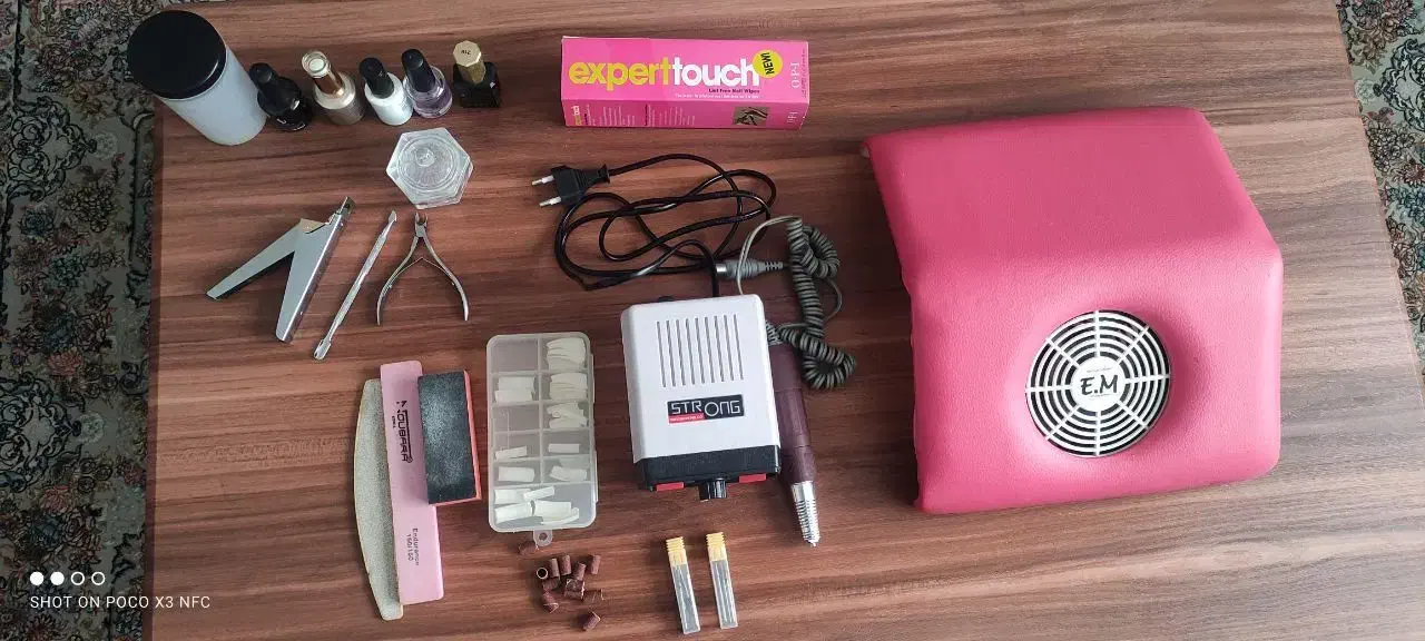 لوازم ناخن کاری|آرایشگاه و سالنهای زیبایی|نوشهر, |دیوار