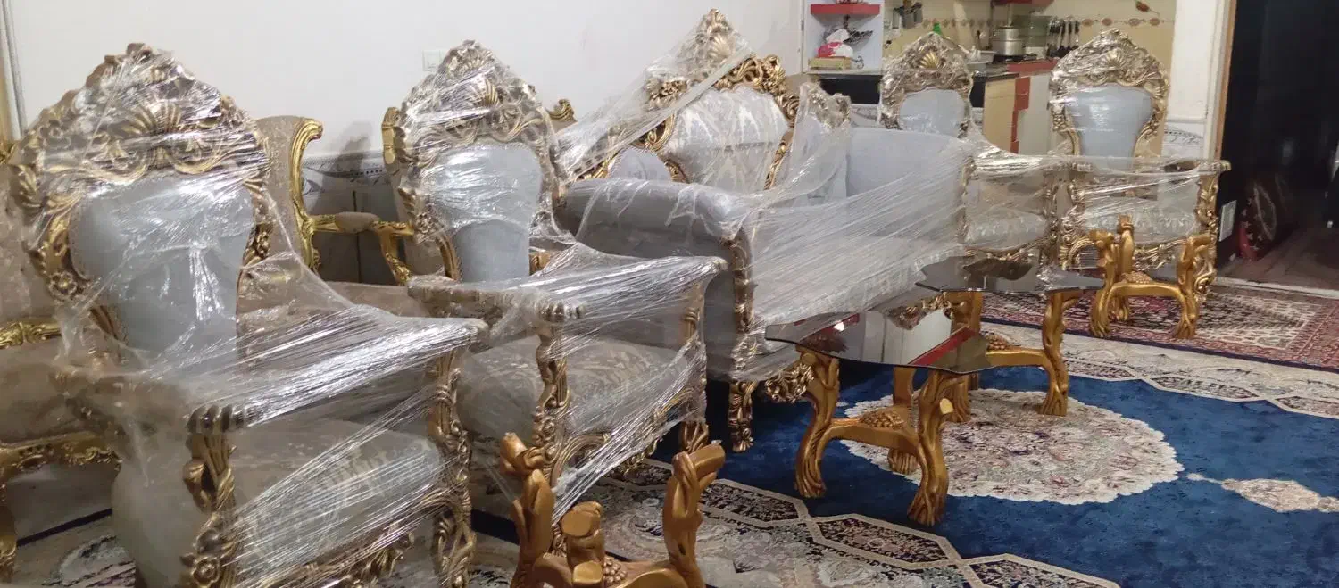 مبل ۹نفره پنجه شیری در حد جهیزیه|مبلمان خانگی و میز عسلی|تربت‌حیدریه, فتح المبین|دیوار