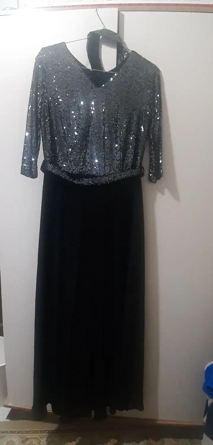 لباس مجلسی|لباس|رشت, کوی حسینی|دیوار