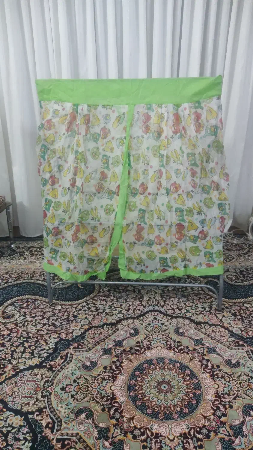 گهواره در حد نو|اسباب و اثاث بچه|تربت جام, شیخ احمد جامی|دیوار