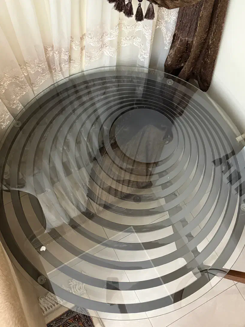 جلومبلی و عسلی|مبلمان خانگی و میز عسلی|یزد, |دیوار