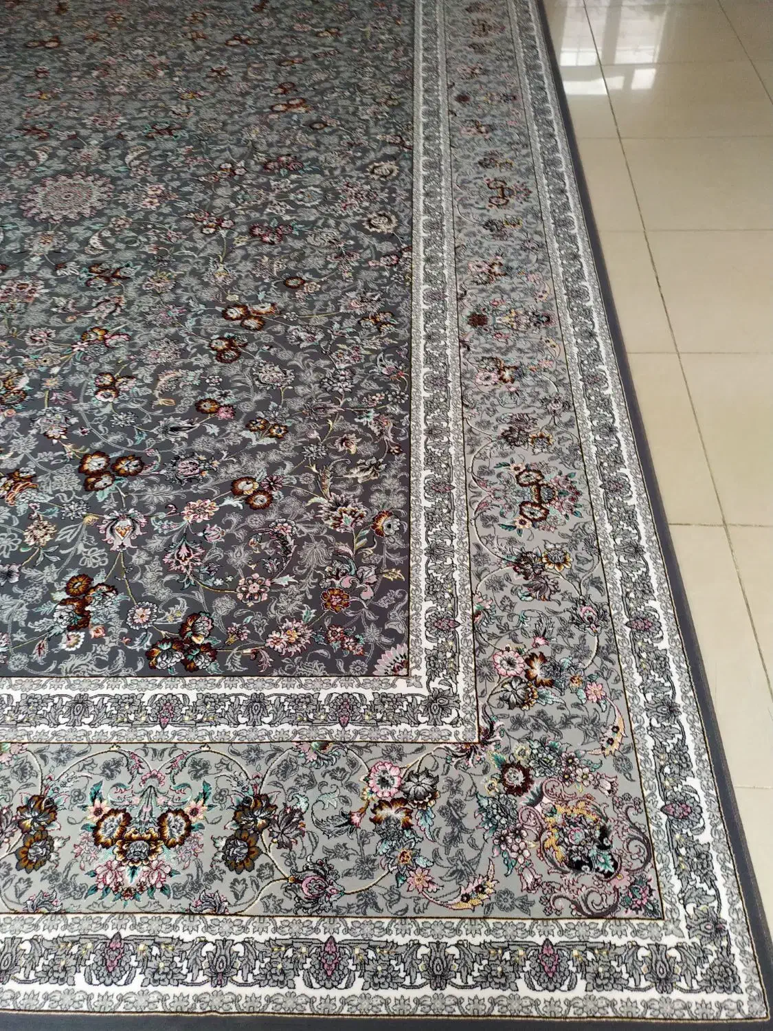 فرش 700شانه افشان سیلور طوسی ،|فرش|بانه, |دیوار