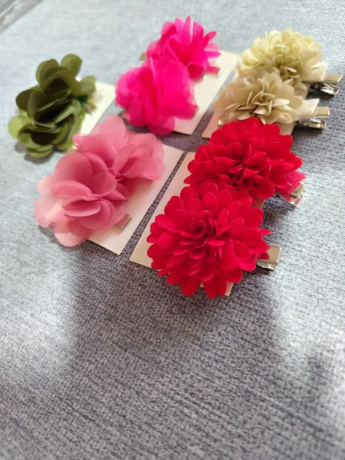 انواع کِش مو و گیره ی مو کاملا نو|زیورآلات و اکسسوری|شاهینشهر, عطار|دیوار