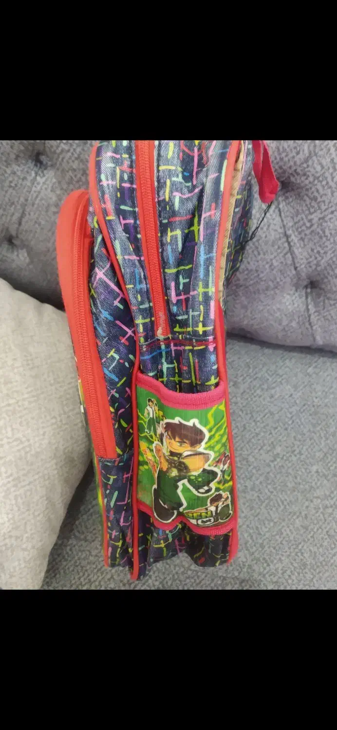 چمدان کوله کیف مدرسه|کیف، کفش، کمربند|پرند, فاز ۶|دیوار