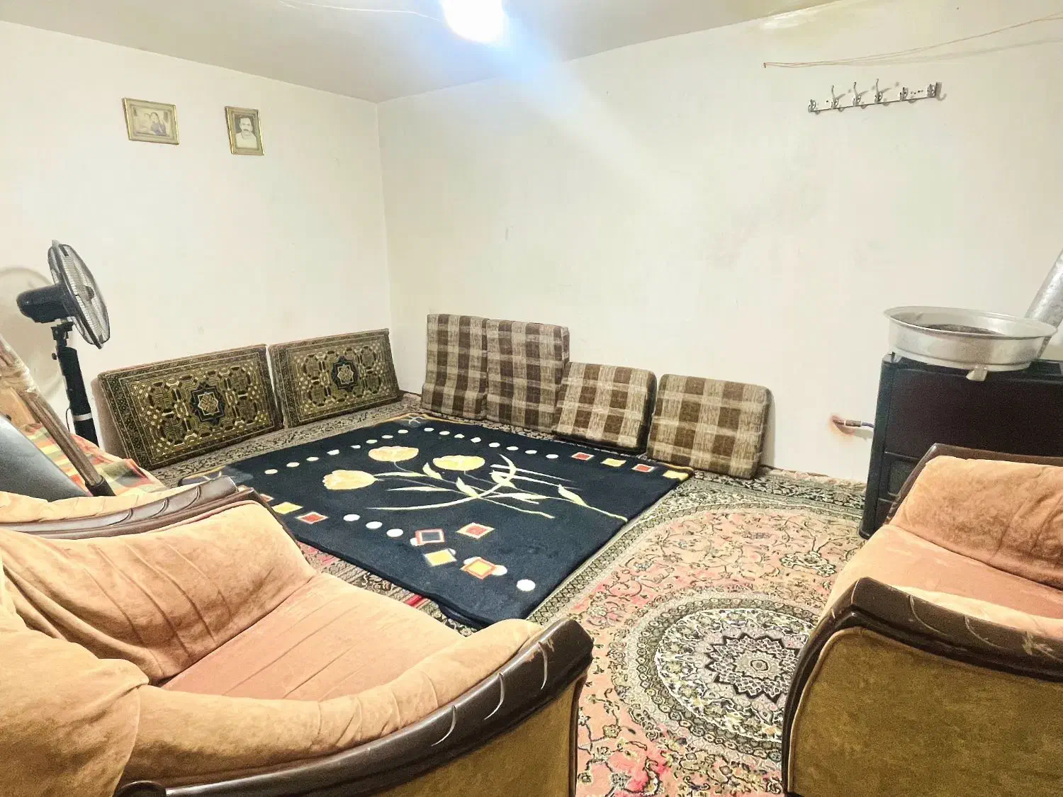 خانه قدیمی ۳۰۴ متر ویو جنگلی سر سبز رودخانه|فروش خانه و ویلا|فومن, |دیوار