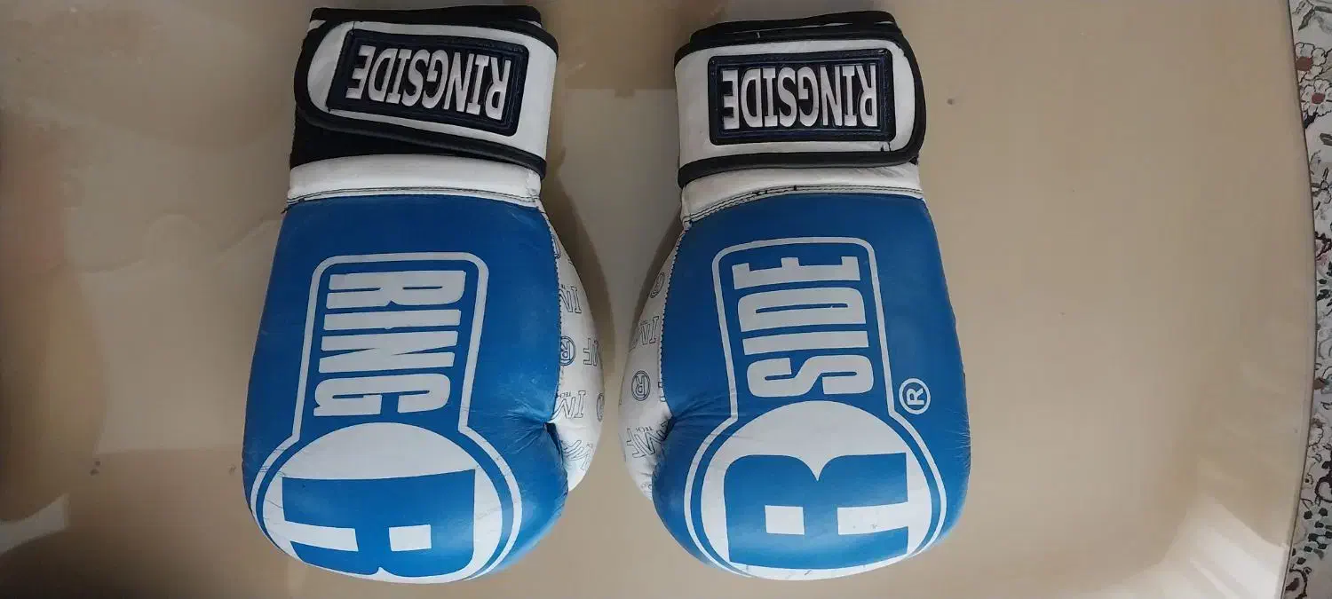 دستکش چرم رینگ ساید در حد نو|تجهیزات ورزشی|ری, شهید غیوری (ابن باویه)|دیوار