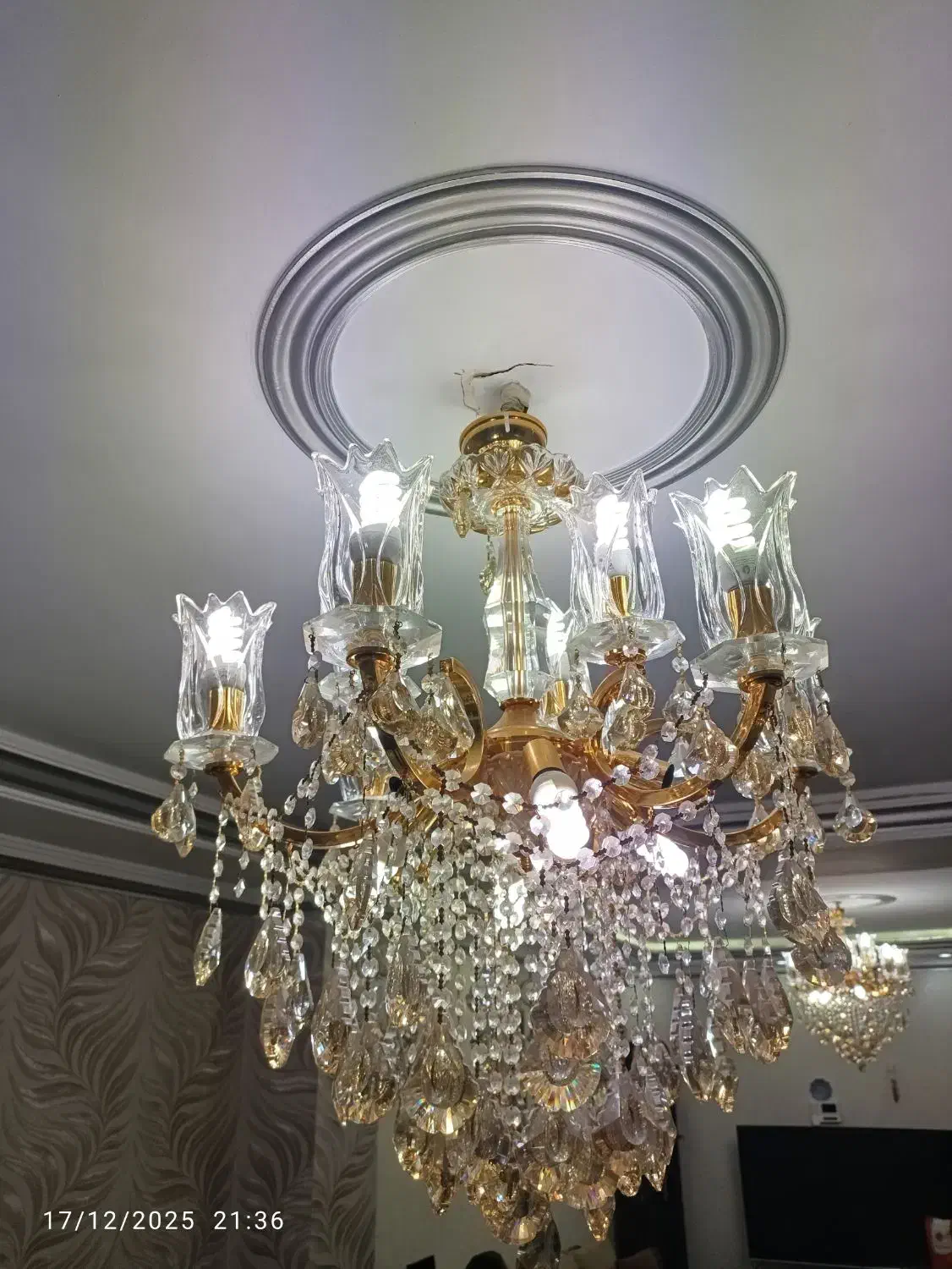 لوستر|لوستر و چراغ آویز|تهران, مهرآباد|دیوار