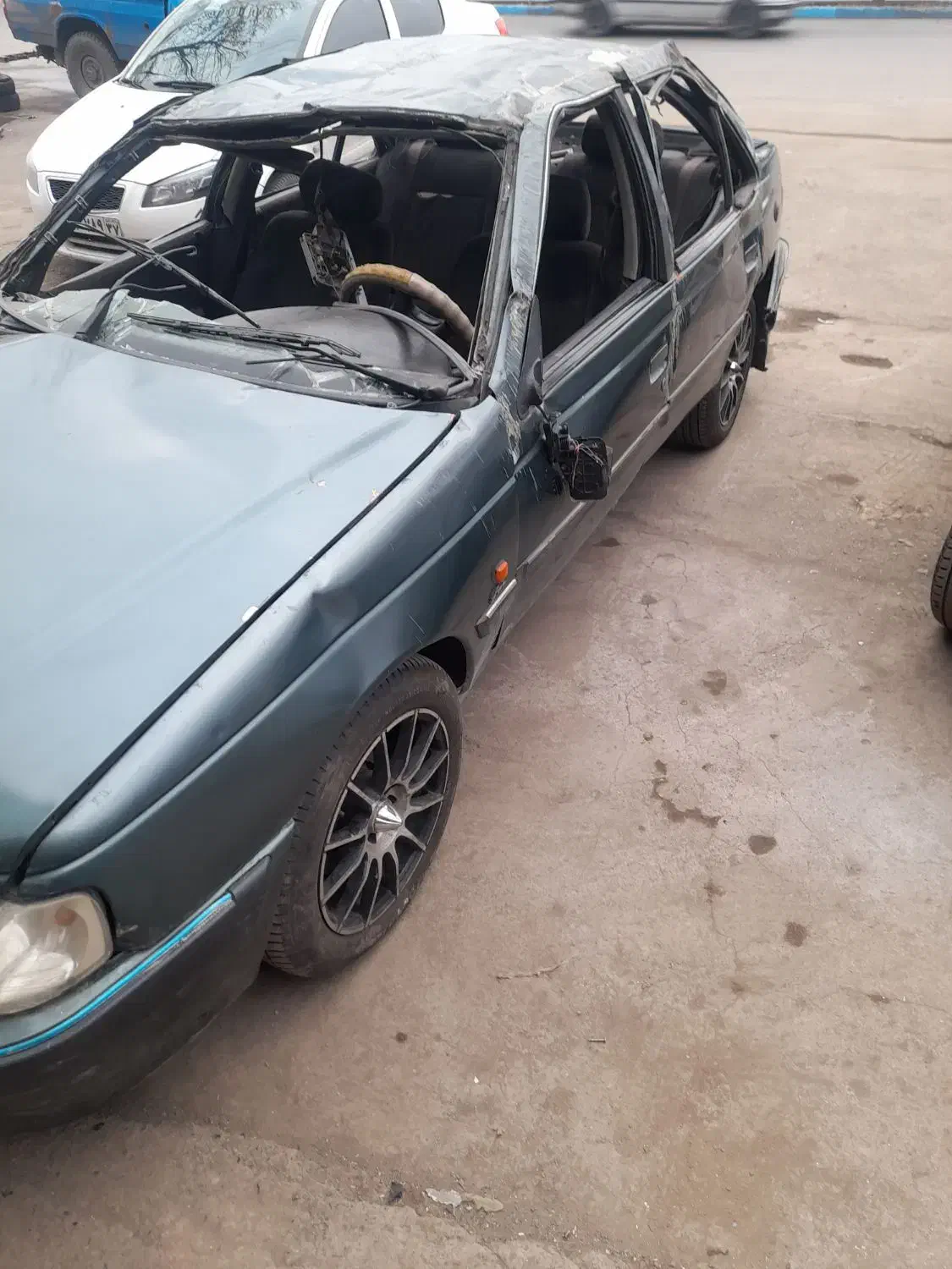 پژوپارس تصادفی مدل ۸۶|خودرو سواری و وانت|خوی, |دیوار