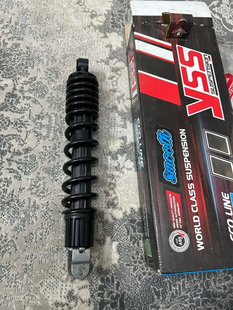 کمک فنر واریو۱۶۰ تایلندی|قطعات یدکی و لوازم جانبی|ری, ملکآباد|دیوار