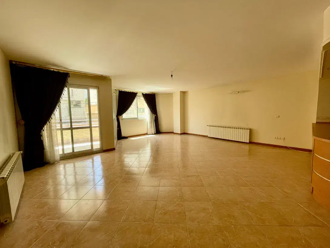 ۱۵۰ متر ، سه خواب ، خیابان ارتش|اجارهٔ آپارتمان|اصفهان, حسینآباد|دیوار