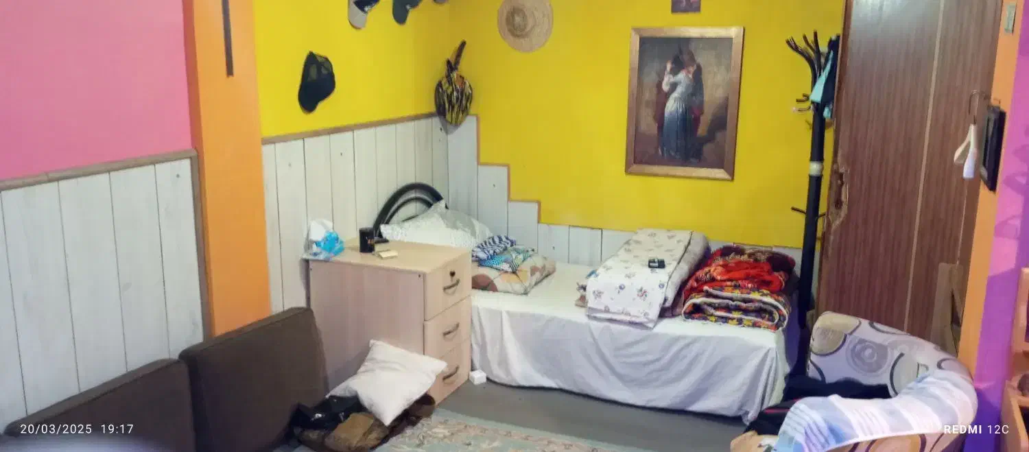 یک نفر همخونه موجه تر تمیز شاغل باشه ۱۲تا۱۲شب تماس|اجارهٔ آپارتمان|کیش, |دیوار