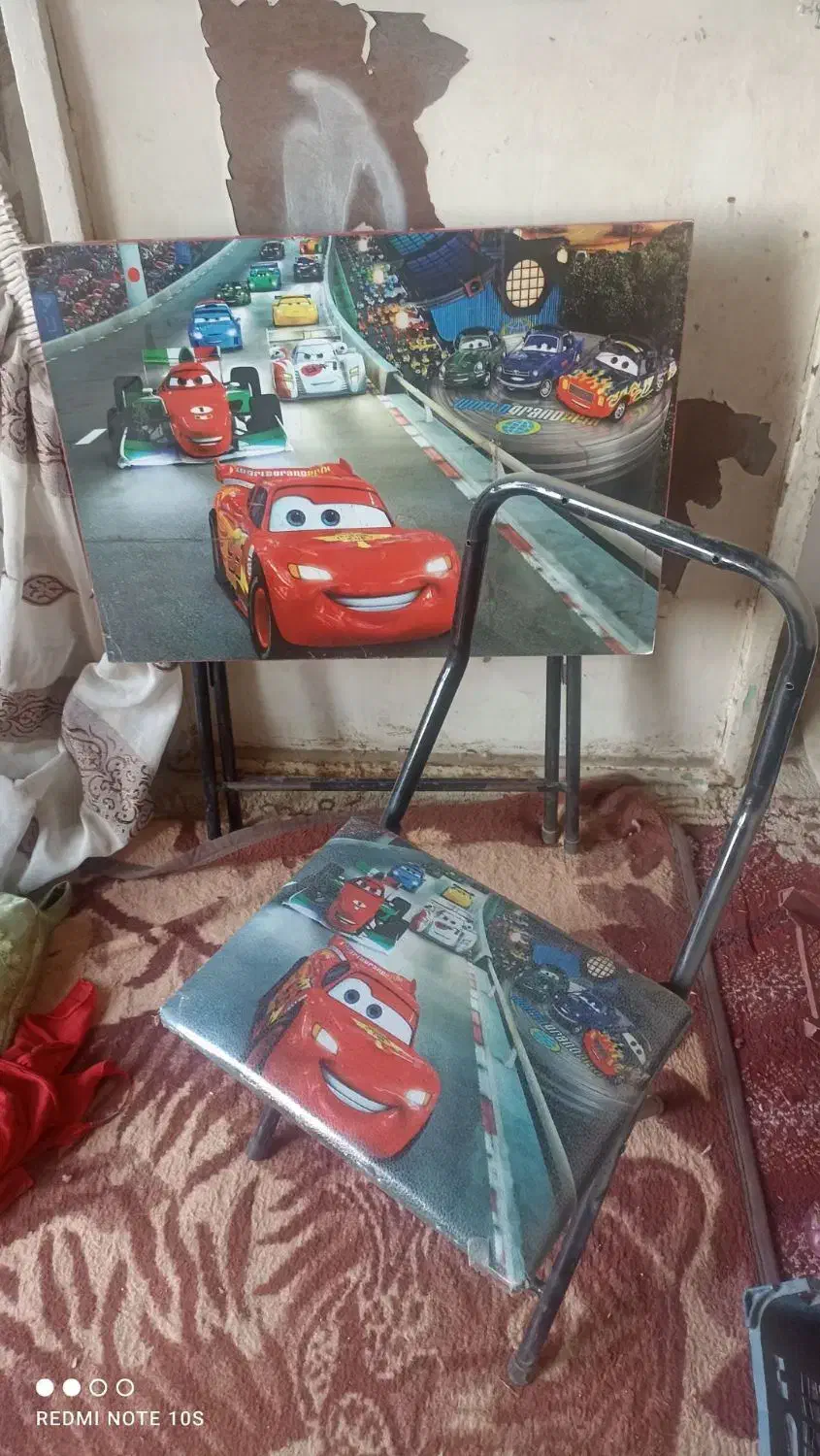 میز وصندلی تحریر|اسباب و اثاث بچه|پاکدشت, پاکدشت (مامازند)|دیوار