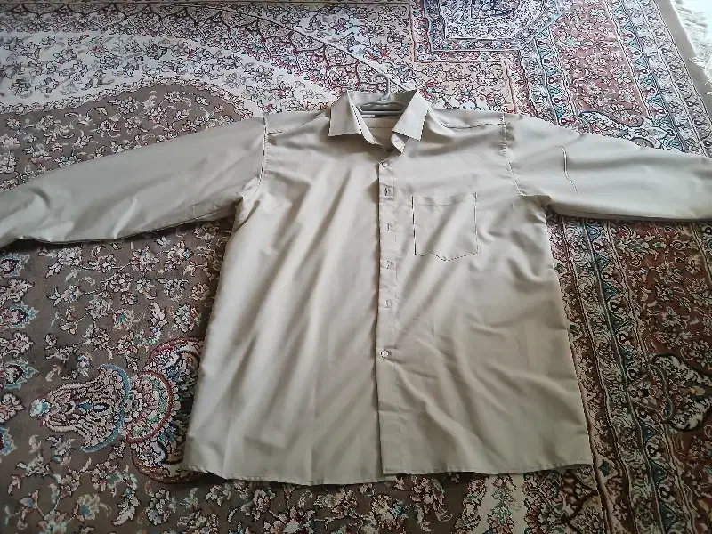 پیراهن مردانه|لباس|مهاجران, |دیوار