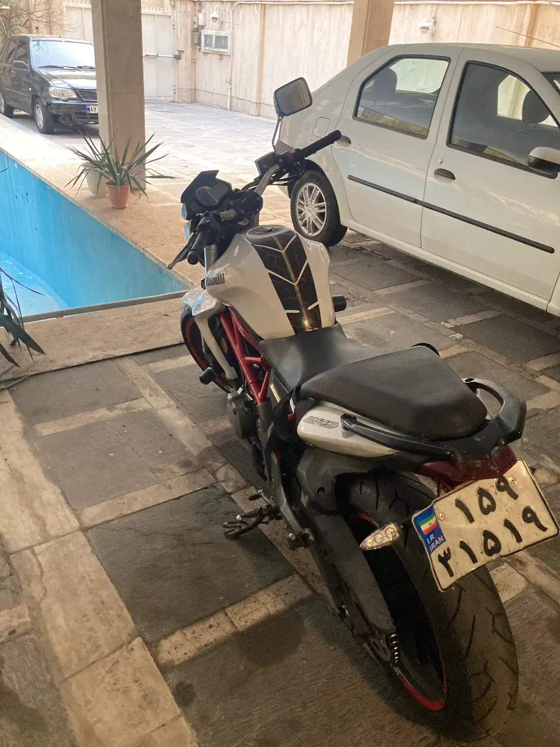 بنلی ۳۰۰|موتورسیکلت|تهران, میرداماد|دیوار