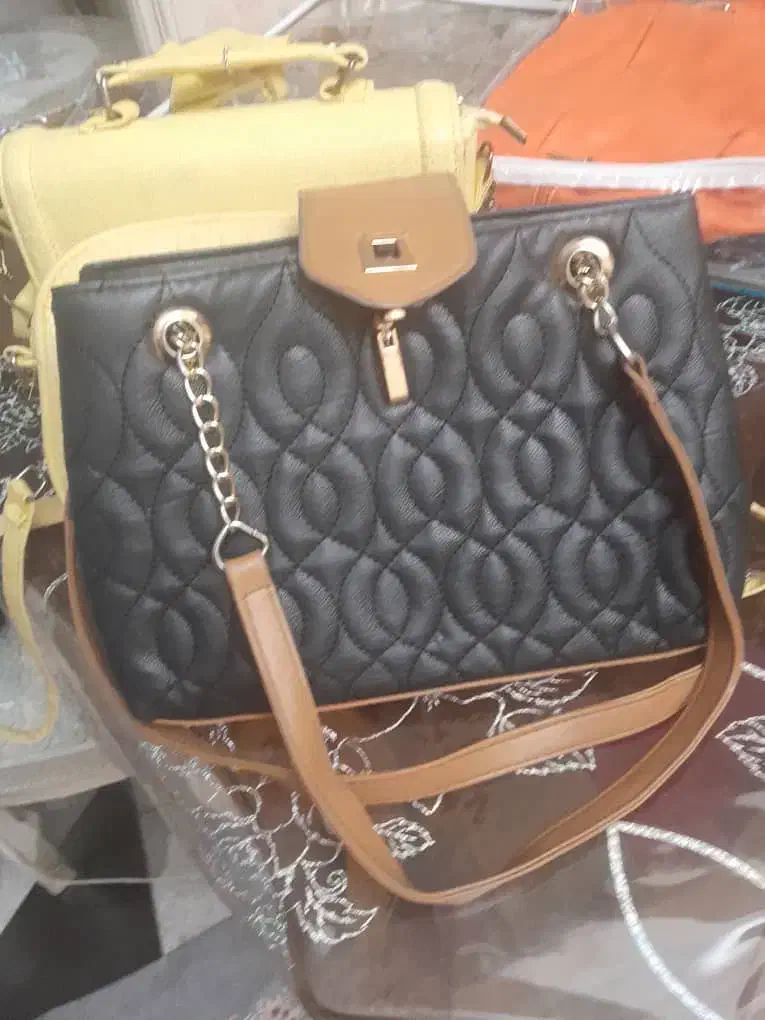 کیف چرم خارجی در حد|کیف، کفش، کمربند|تهران, پردیسان|دیوار