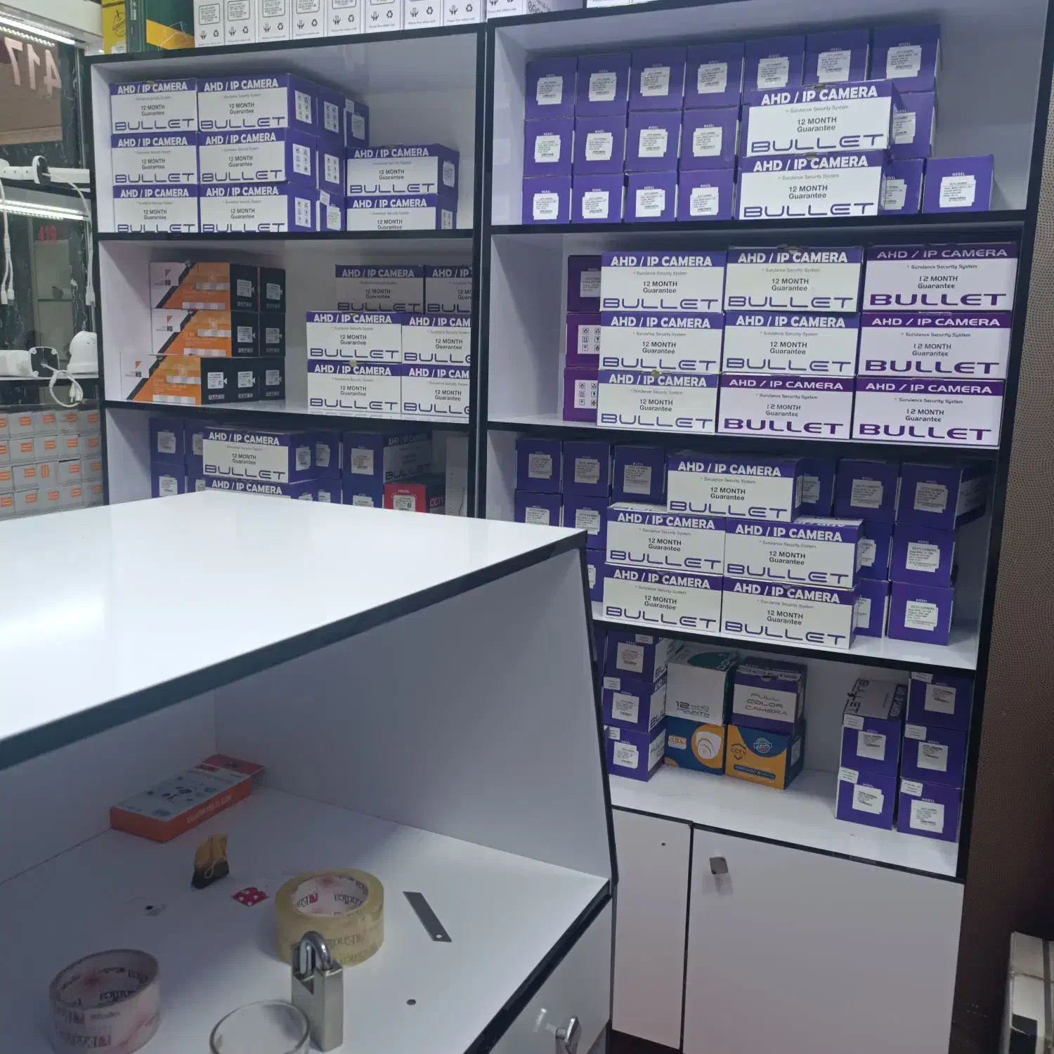 کارمند مغازه و فروشگاه|استخدام خدمات فروشگاه و رستوران|تهران, شیخ هادی|دیوار