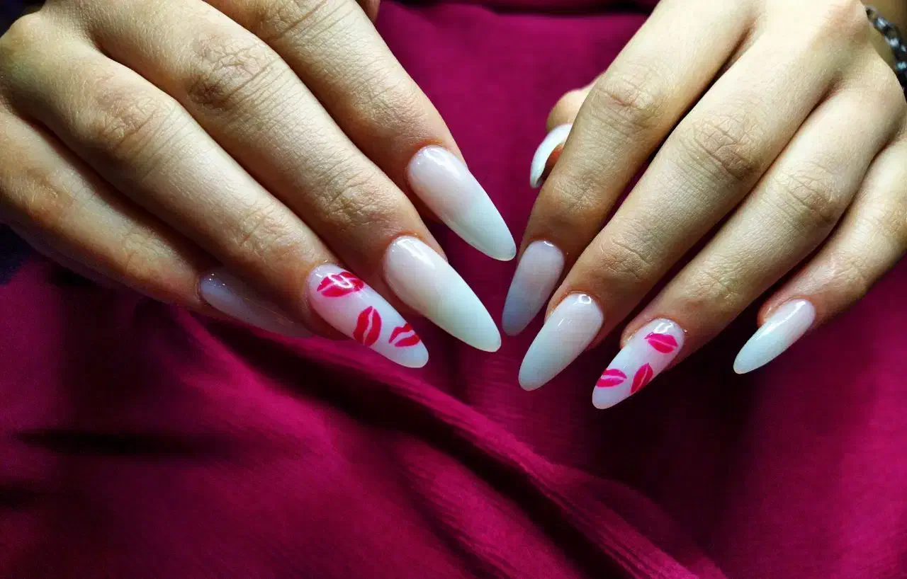 کاشت و ترمیم ناخن|خدمات آرایشگری و زیبایی|کرج, شهرک یاس جنوبی|دیوار