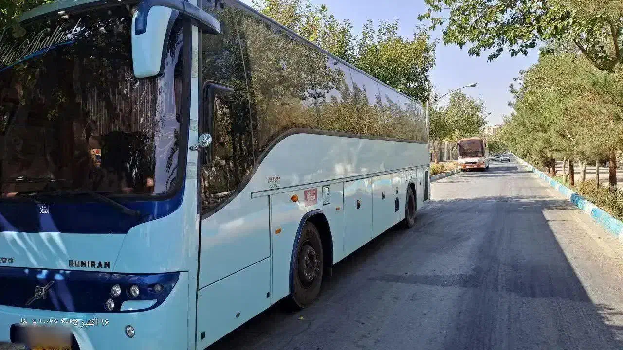 اتوبوس ولوو بی هفت ام کی تیپ ۳ مدل ۸۷|خودرو سنگین|اصفهان, خانه اصفهان|دیوار
