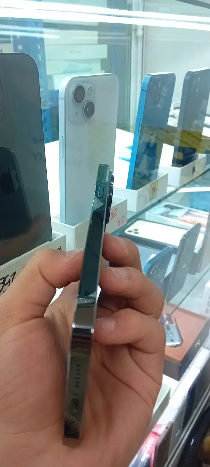 iphone 13pro max|موبایل|اصفهان, زوان|دیوار