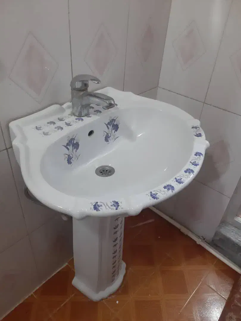 روشویی|لوازم سرویس بهداشتی|میاندوآب, |دیوار