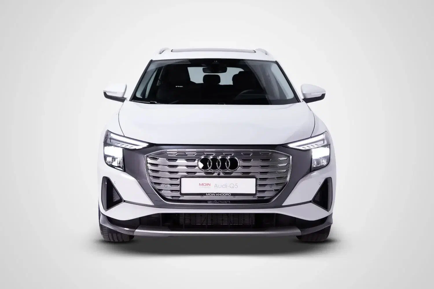 آئودی کیو 5 ای ترون، مدل ۲۰۲۴|خودرو سواری و وانت|مشهد, راهنمایی|دیوار