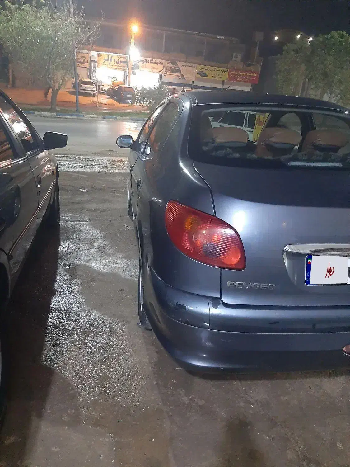 پژو۲۰۶  صندوق دلرمدل ۹۰ تیوفایو|خودرو سواری و وانت|اهواز, دانشگاه چمران|دیوار