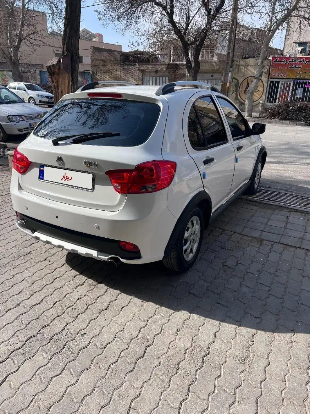 کوییک ۱۴۰۱|خودرو سواری و وانت|نیشابور, هفده شهریور|دیوار