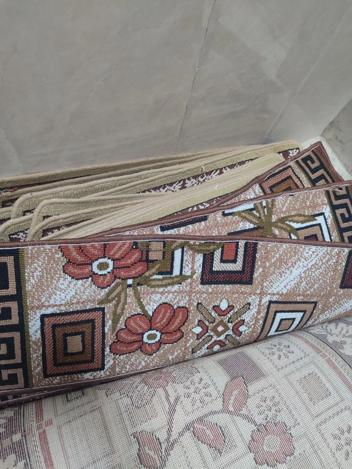 روپله ای|فرش|قروه, |دیوار