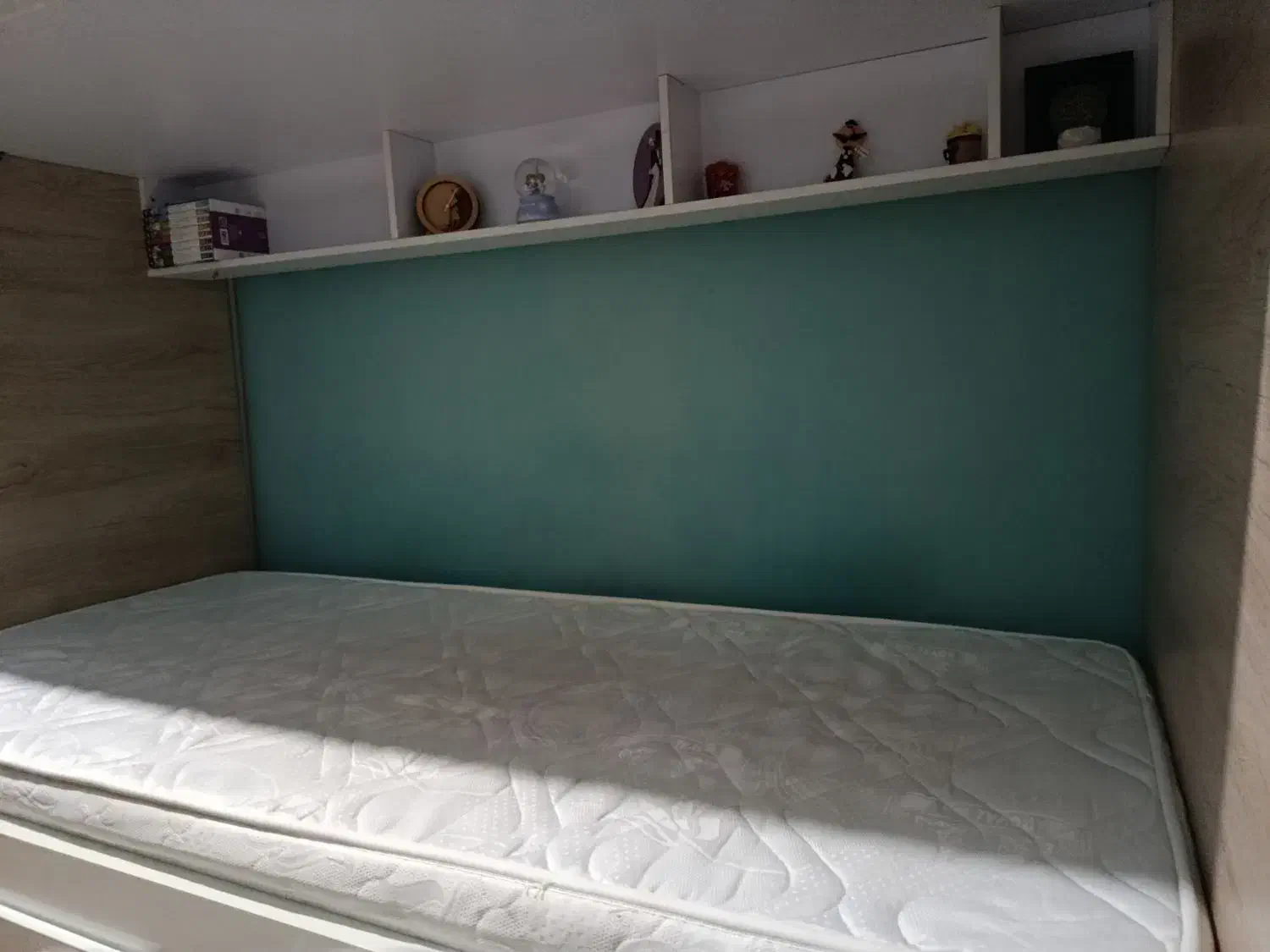 تخت دو طبقه|تخت و سرویس خواب|بندر انزلی, بشمن|دیوار