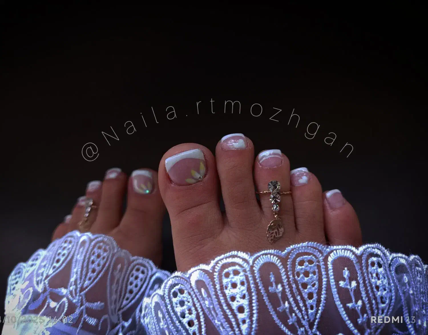 کاشت تخصصی ناخن و طراحی ،تخفیف (به مدت محدود)|خدمات آرایشگری و زیبایی|طرقبه, |دیوار