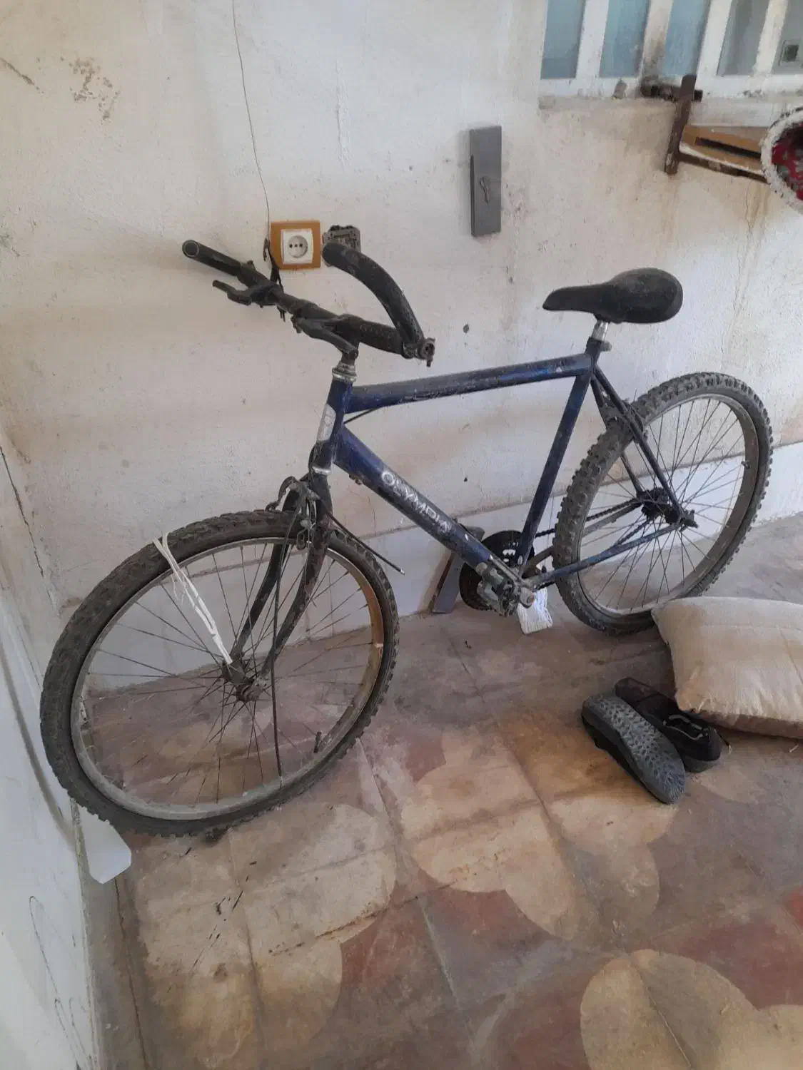 فروش یا معاوضه لب تاب  دوچرخه تابلوی مغازه|رایانه همراه|شیراز, سلطان آباد|دیوار