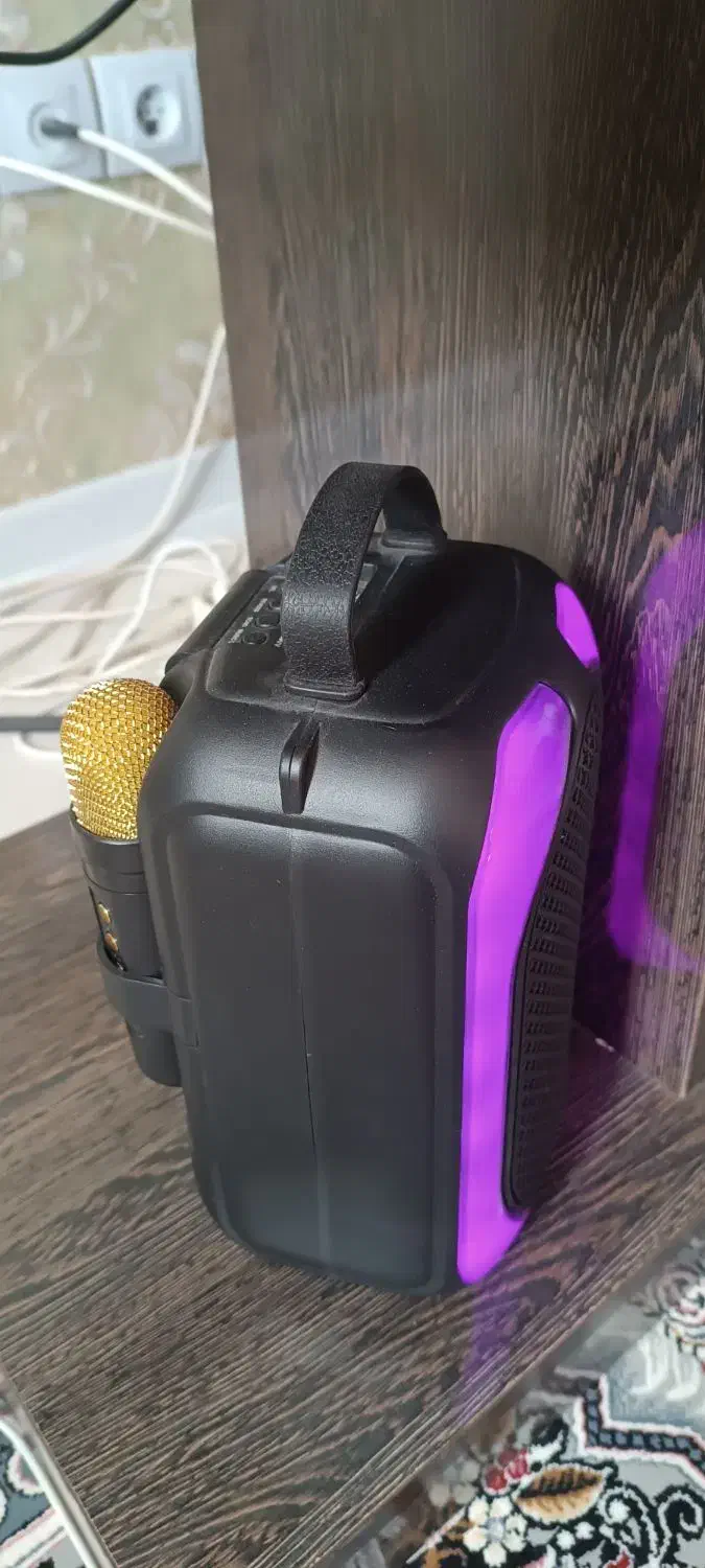 اسپیکر بی سیم قابل حمل Sing-E به همراه میکروفون|پخشکننده همراه|شاهینشهر, فیض|دیوار