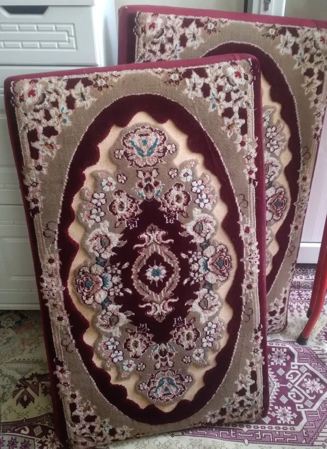 یک جفت پشتی|پشتی|نظرآباد, رسالت|دیوار