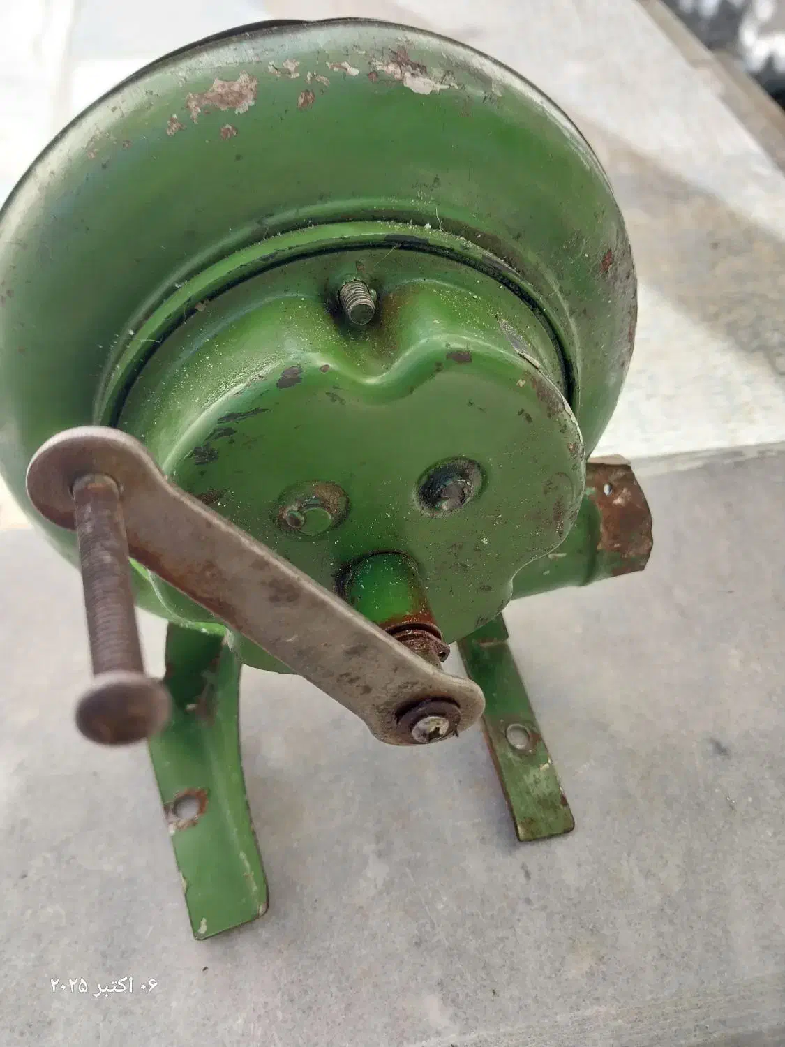 بادبزن دستی|کلکسیون اشیاء عتیقه|اهر, |دیوار