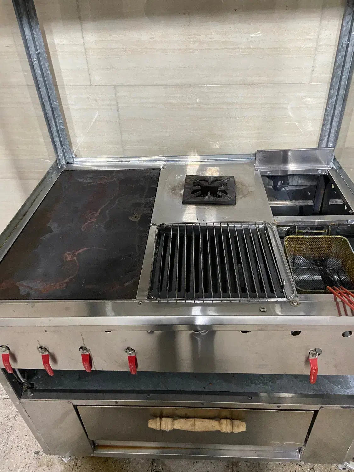 فرگاز ساندویچی|کافی‌شاپ و رستوران|شهریار, شهرک وائین|دیوار