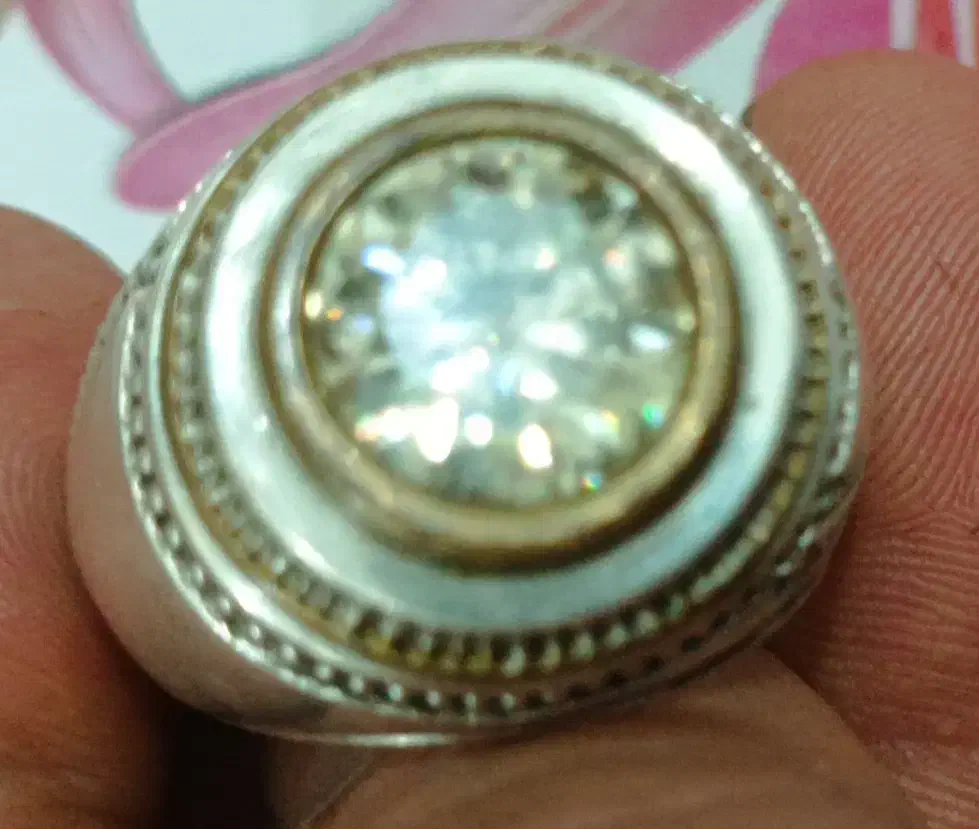 انگشتر موزانایت طلایی|جواهرات|تبریز, |دیوار