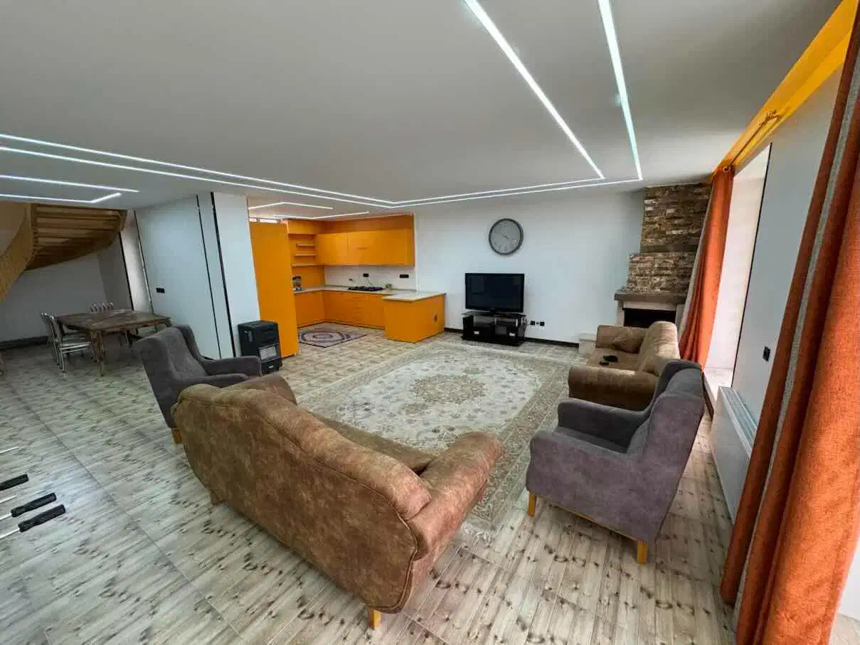 باغ و ویلای استخر آبگرم در شیراز|اجارهٔ کوتاهمدت ویلا و باغ|شیراز, انجیره|دیوار