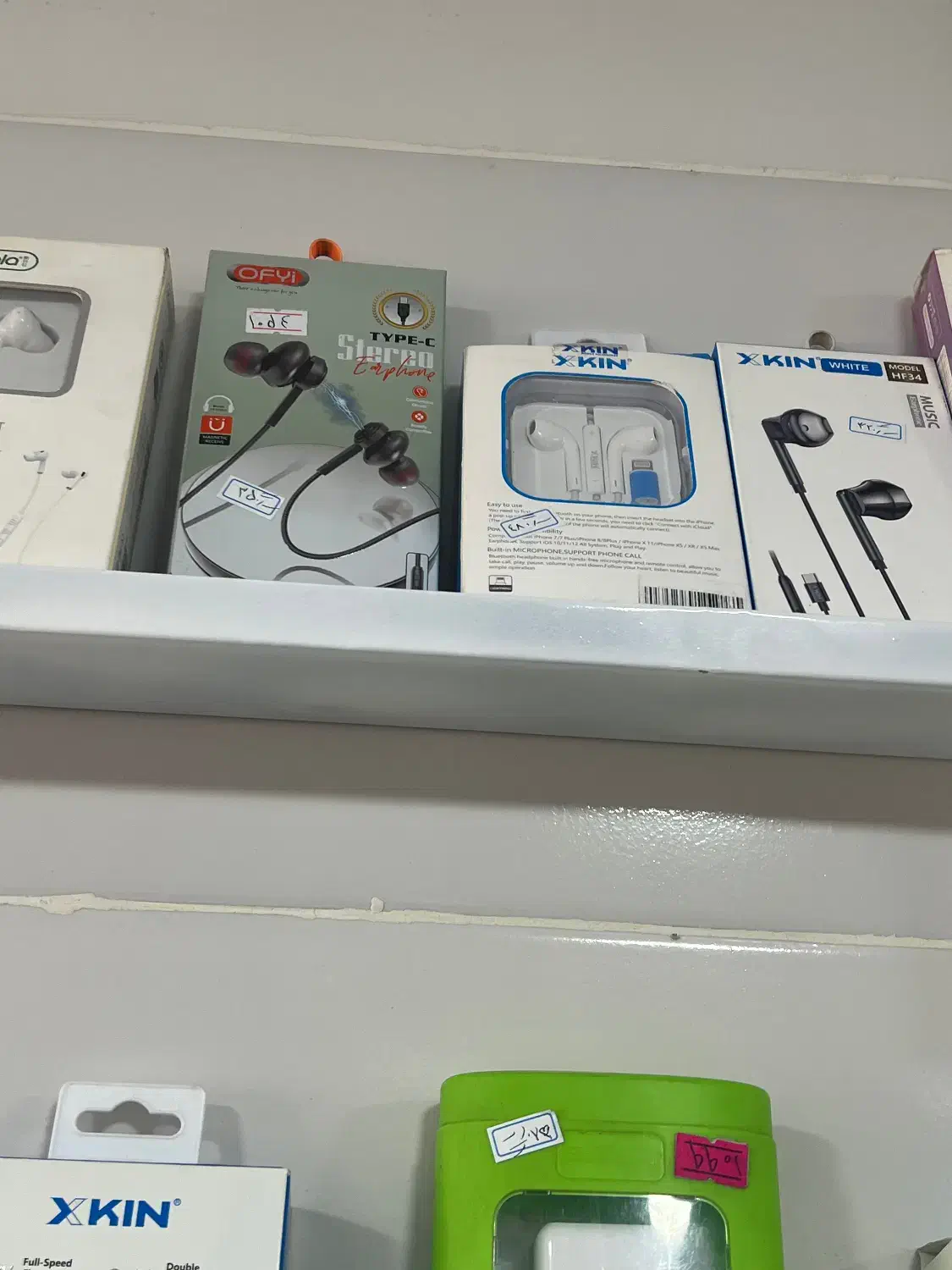 انواع لوازم جانبی فروش به قیمت فاکتور|لوازم جانبی موبایل و تبلت|کرج, فاز ۴ مهرشهر|دیوار