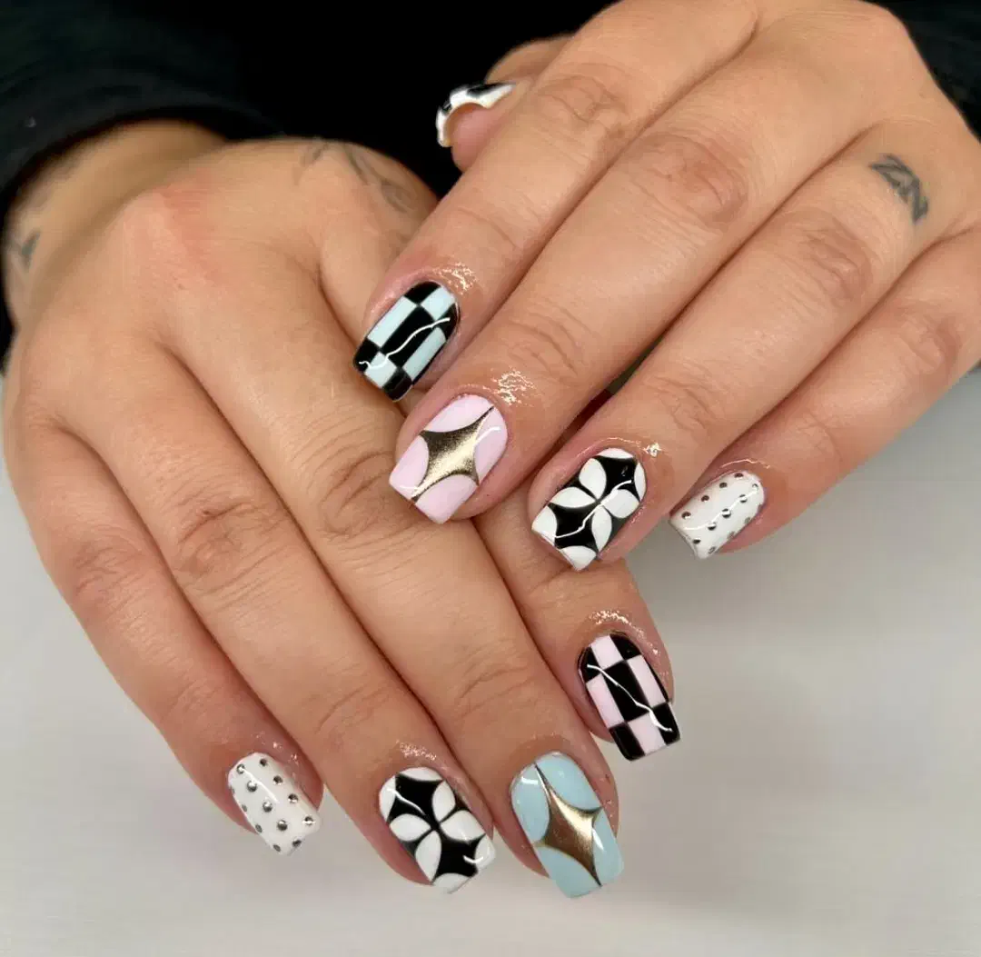 **کاشت ناخن تخفیف پاییزی**|خدمات آرایشگری و زیبایی|قرچک, مهدیه|دیوار