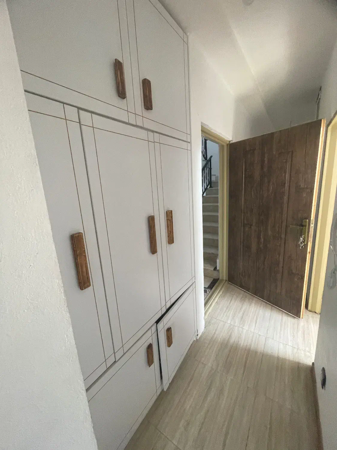 آپارتمان ۱۵۰ متری ۴ خواب ۴ کولر ۴ تا تراس مرکز شهر|اجارهٔ آپارتمان|محمودآباد, |دیوار