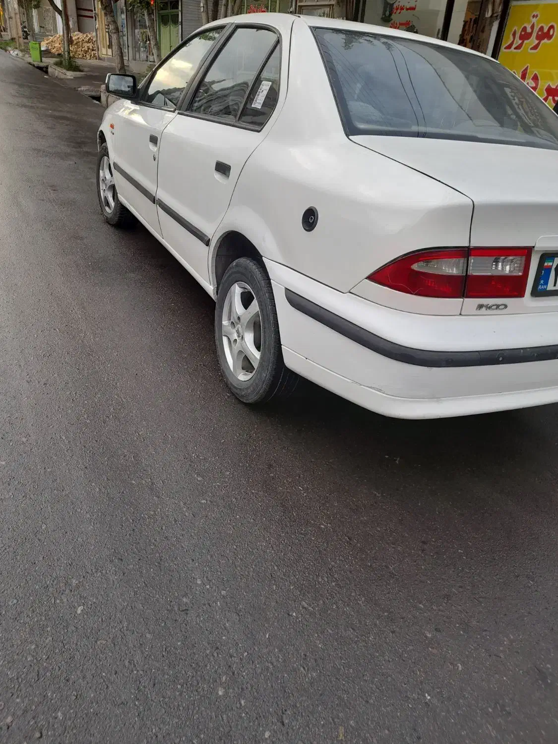 ماشین سمند سفید|خودرو سواری و وانت|مرند, |دیوار