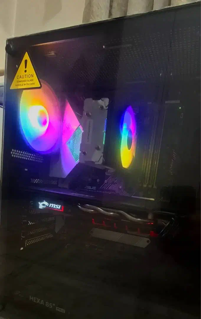 کیس گیمینگ|رایانه رومیزی|اصفهان, محله سفلی|دیوار