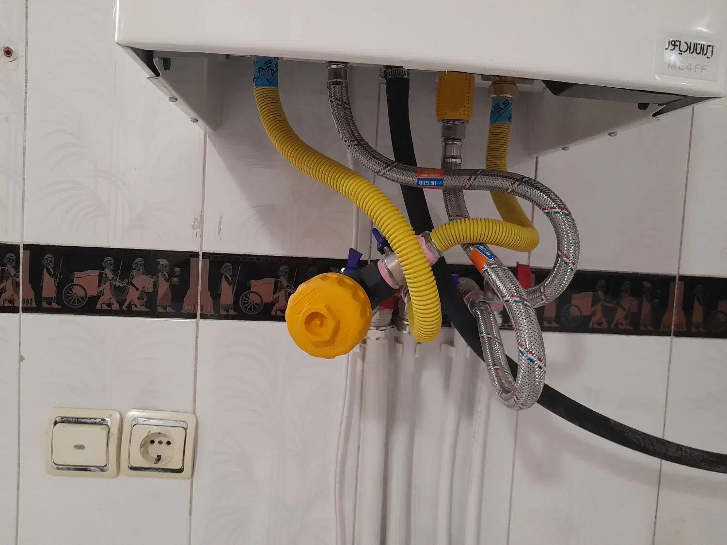 تعمیرکار پکیج فوری.ایران بوتان ایساتیس با ضمانت|خدمات پیشه و مهارت|سنندج, |دیوار